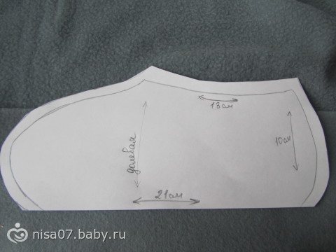 МК: шьем Тапочки-следки) или носочки-следки из флиса (можно как на машинке так и вручную))