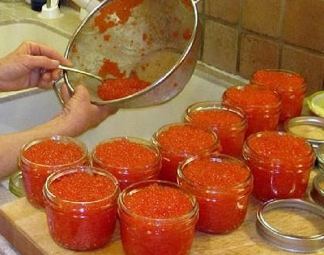 Три самых ПРОСТЫХ способа удалить пленку с икры